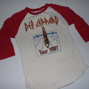 Def Leppard Raglan 3/4 sleeve, size M